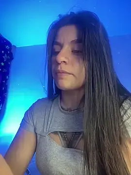Maddy7_x  live sex cam