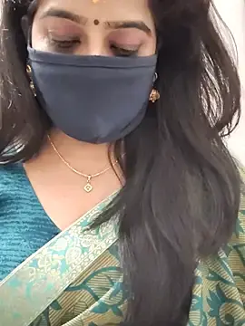 Saritha29  live sex cam