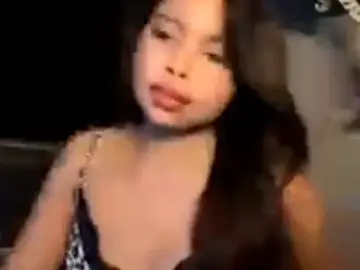 LeonorEverhart  live sex cam