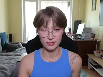 MalvinaBlum  live sex cam