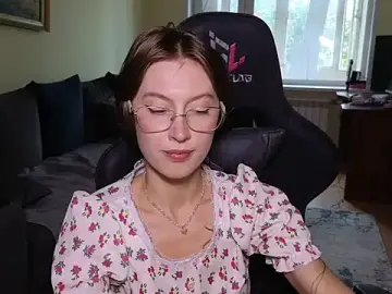 MalvinaBlum  live sex cam