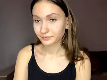 SarahLovee  live sex cam