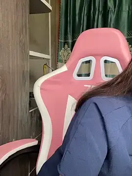 Mayha11  live sex cam