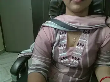Adaa7  live sex cam