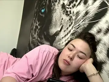 AudieGravely  live sex cam