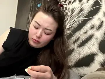 AudieGravely  live sex cam