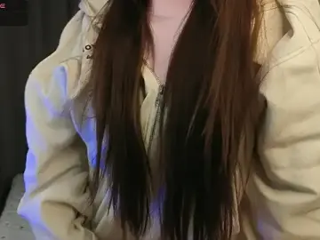 Fallin_lovee  live sex cam