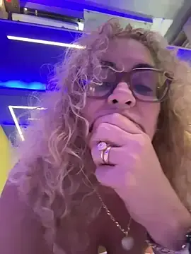 Elmangotaoro1  live sex cam