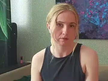 Lanavi_Smile  live sex cam