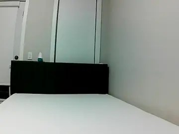 Roseluvv  live sex cam