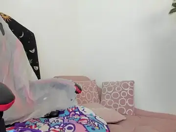 BonnieCute_  live sex cam