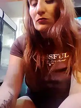 Chilenafogosa  live sex cam