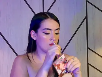 ChloeRem  live sex cam