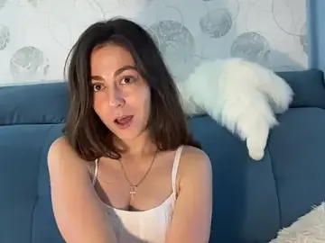 ElnaBye  live sex cam