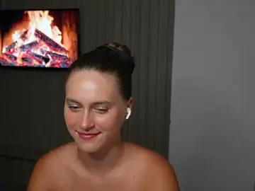 HarleyDeess  live sex cam