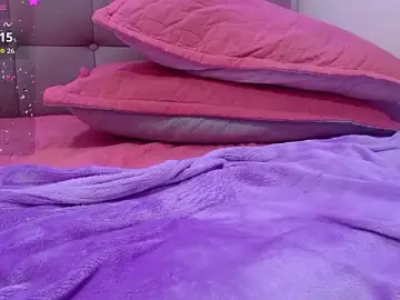 Hellen_starx  live sex cam