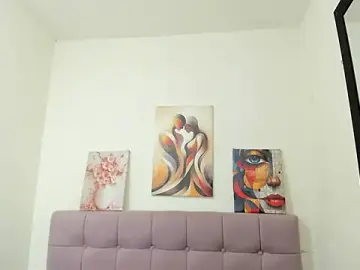 Hellen_starx  live sex cam