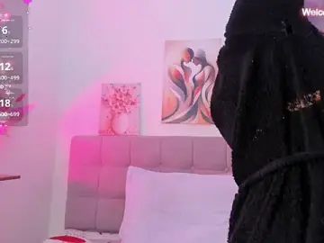 Hellen_starx  live sex cam