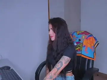 Lisegg_  live sex cam