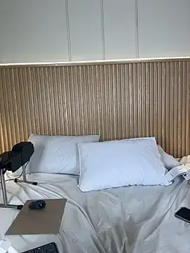 NahimiThompson  live sex cam