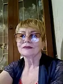 SophieBurns  live sex cam