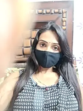 Yours-Bebo  live sex cam