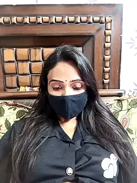Yours-Bebo  live sex cam