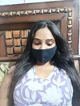 Yours-Bebo  live sex cam