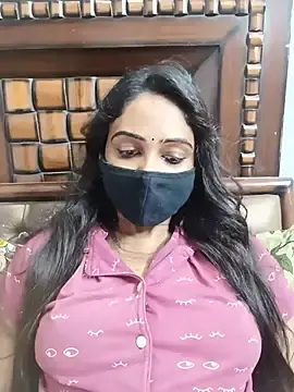 Yours-Bebo  live sex cam
