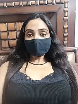 Yours-Bebo  live sex cam