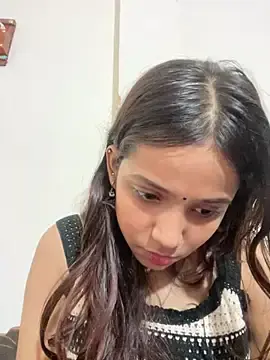 Maggie_748  live sex cam