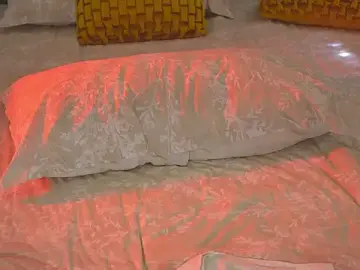 NaomiSainz  live sex cam