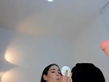 RebeccaBaxter  live sex cam