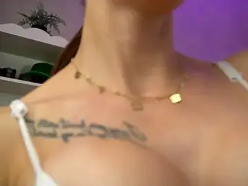 RubyFever  live sex cam