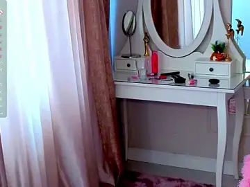 SynnoveBann  live sex cam