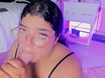 Violet_Mirss  live sex cam