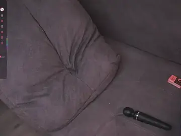 CherryGlow  live sex cam