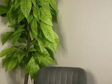 LitaLoeppke  live sex cam