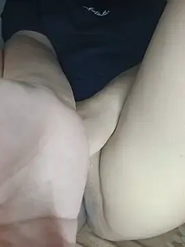 My_Babi05  live sex cam