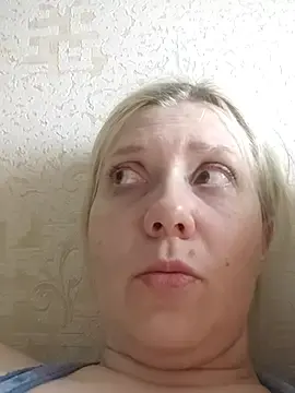 ValerieLUXE  live sex cam