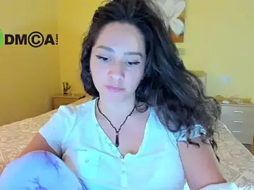Juliiaroberts  live sex cam