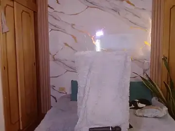 Kittycatw  live sex cam