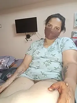 Pirainilla  live sex cam