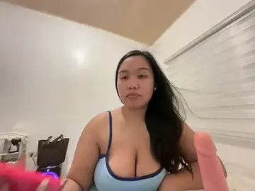 Tricia_  live sex cam