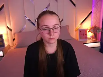ArrinaWairr  live sex cam