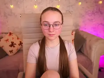 ArrinaWairr  live sex cam