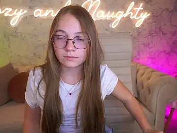 ArrinaWairr  live sex cam