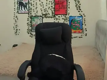 Emmarayder  live sex cam
