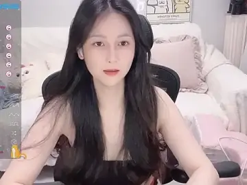 L_yyzy  live sex cam
