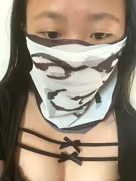 Lili550  live sex cam
